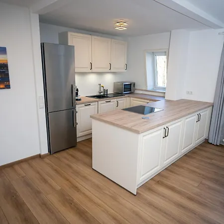 Apartment Pott-alm, Zentrale Grosse Im Herzen Bad Reichenhalls Mit 3 Schlafzimmern