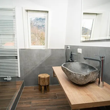 Apartment Pott-alm, Zentrale Grosse Im Herzen Bad Reichenhalls Mit 3 Schlafzimmern *