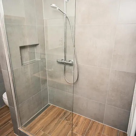 Apartment Pott-alm, Zentrale Grosse Im Herzen Bad Reichenhalls Mit 3 Schlafzimmern Bad Reichenhall