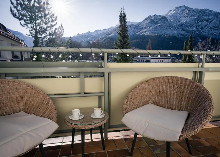 Pott-alm, Zentrale Grosse Im Herzen Bad Reichenhalls Mit 3 Schlafzimmern Appartement *